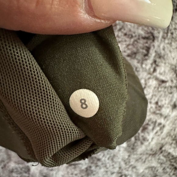 Lululemon Flow Y bra camouflage size 8 - Picture 3 of 3